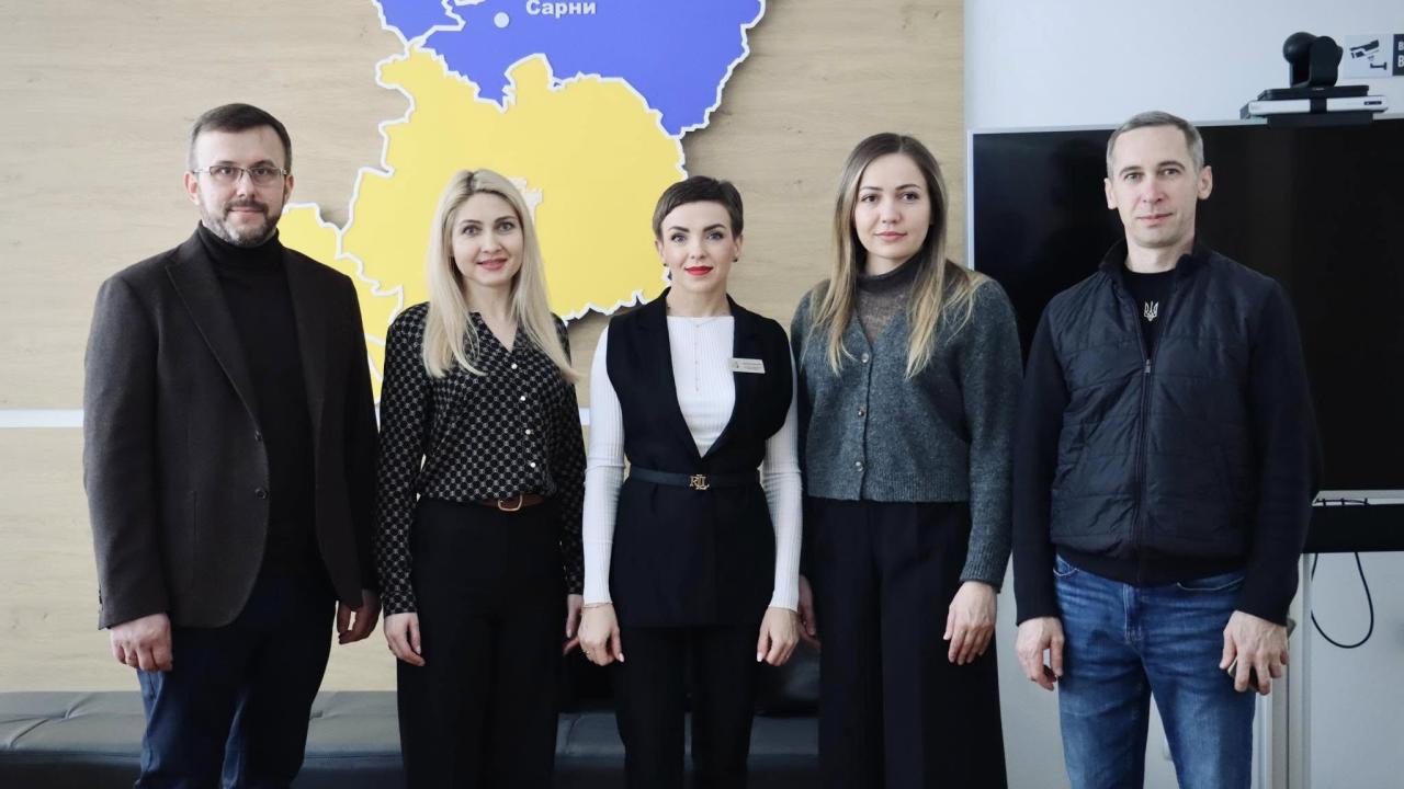 Модельна підтримка ЦНАП: пілотування рішень на рівні області